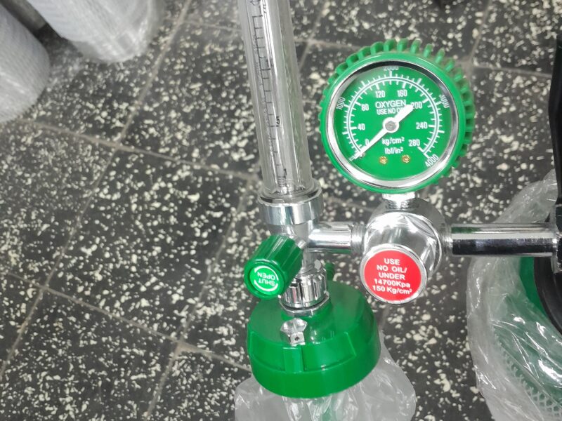 Tubo aluminio1,5 de 10 ltrs carga de oxigeno medicinal incluido(mascarilla y manometro)
